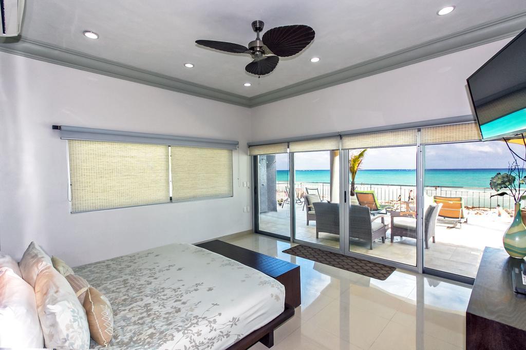Villa Rebeka - Spectacular Beachfront Oceanview 4 Bedroom - At Playacar Phase I Villa