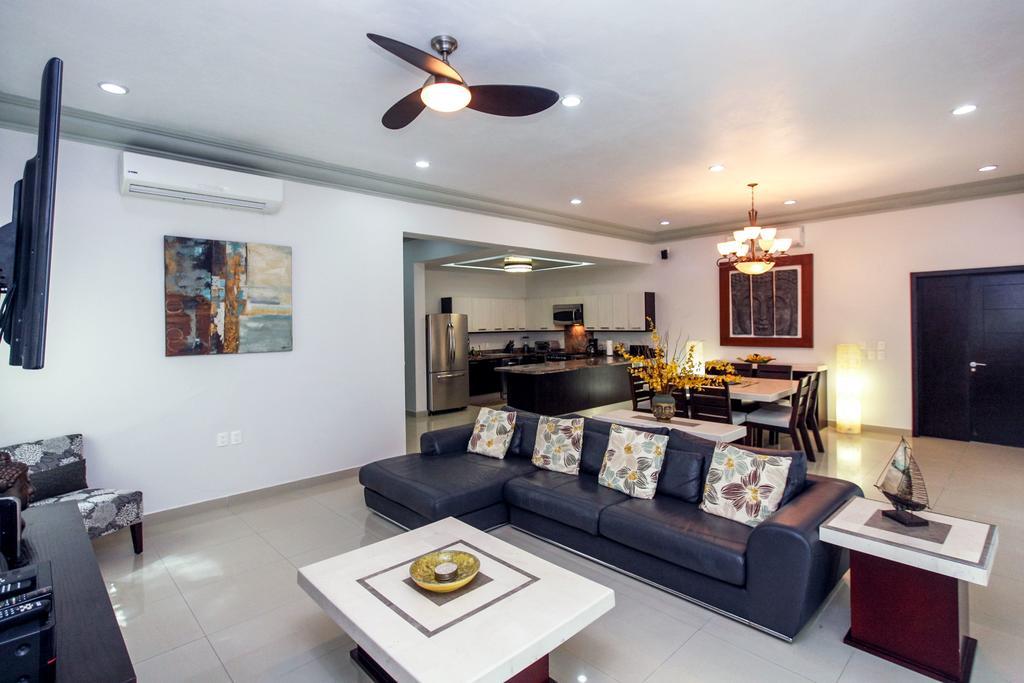 Villa Rebeka - Spectacular Beachfront Oceanview 4 Bedroom - At Playacar Phase I Villa
